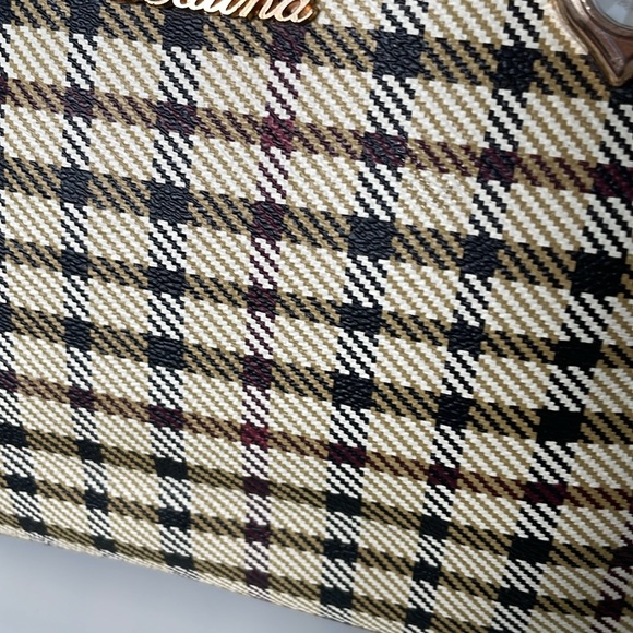 Handbag with Houndstooth Print - Picture 9 of 9